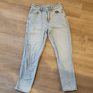 American Eagle Outfitters Strigid Jeans 4 Short